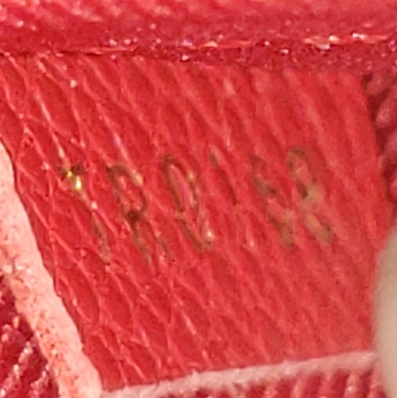 LOUIS VUITTON Empreinte Sully PM - Picture 8 of 8